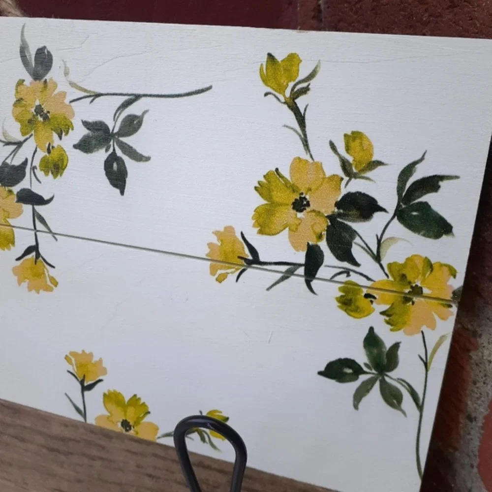 Rustic Farmhouse Wall Hanging Hooks Yellow Flower USA Made Gift Idea NEW